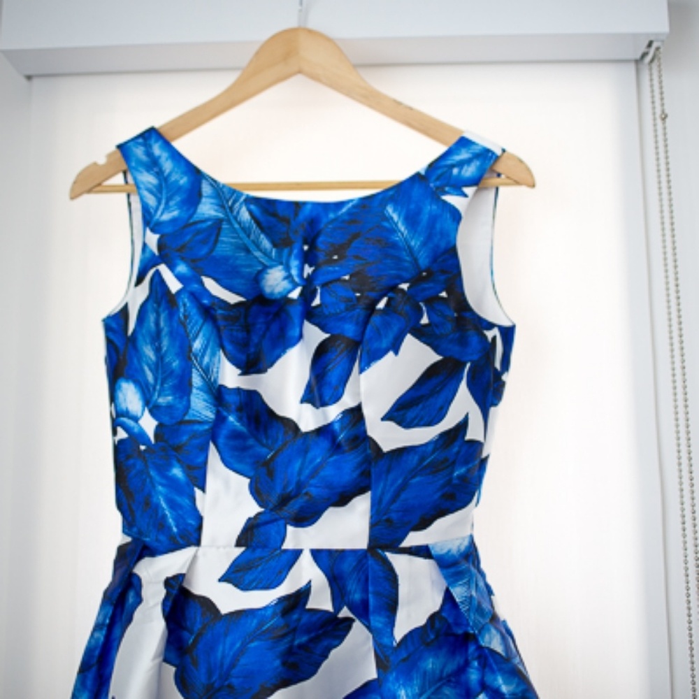 Blue and white palm frawn dress from modcloth - Picture 5 of 7